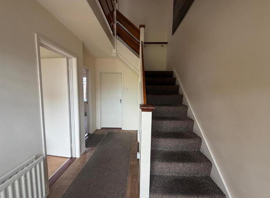 2 Malone Park, Waterside, L'Derry, BT47 5PE