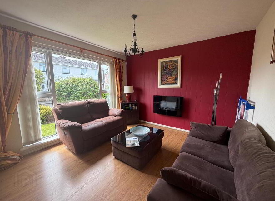 2 Malone Park, Waterside, L'Derry, BT47 5PE