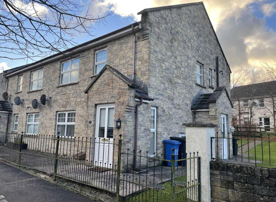 26 Walnut Grove, Larne, BT40 2WS