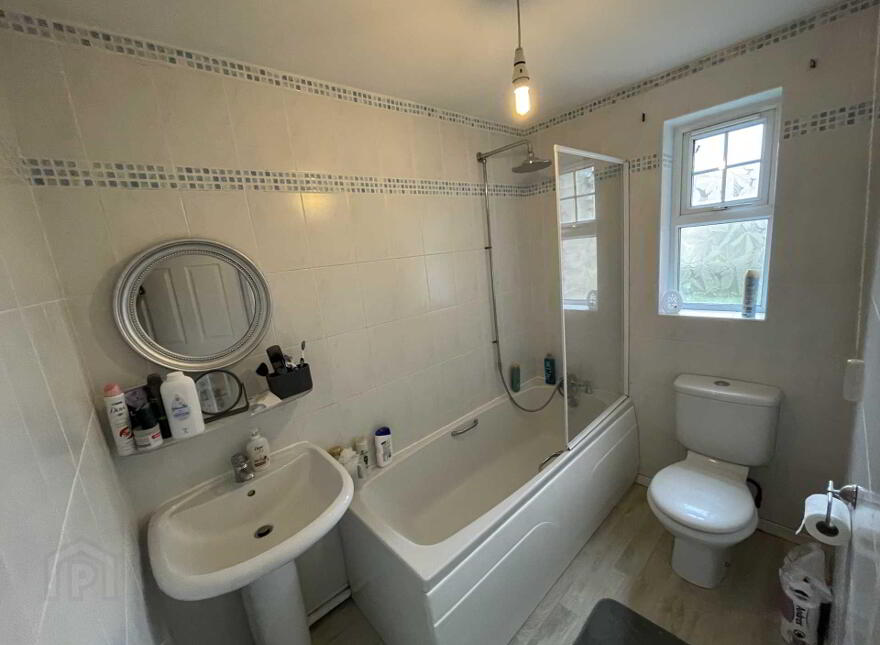 26 Walnut Grove, Larne, BT40 2WS