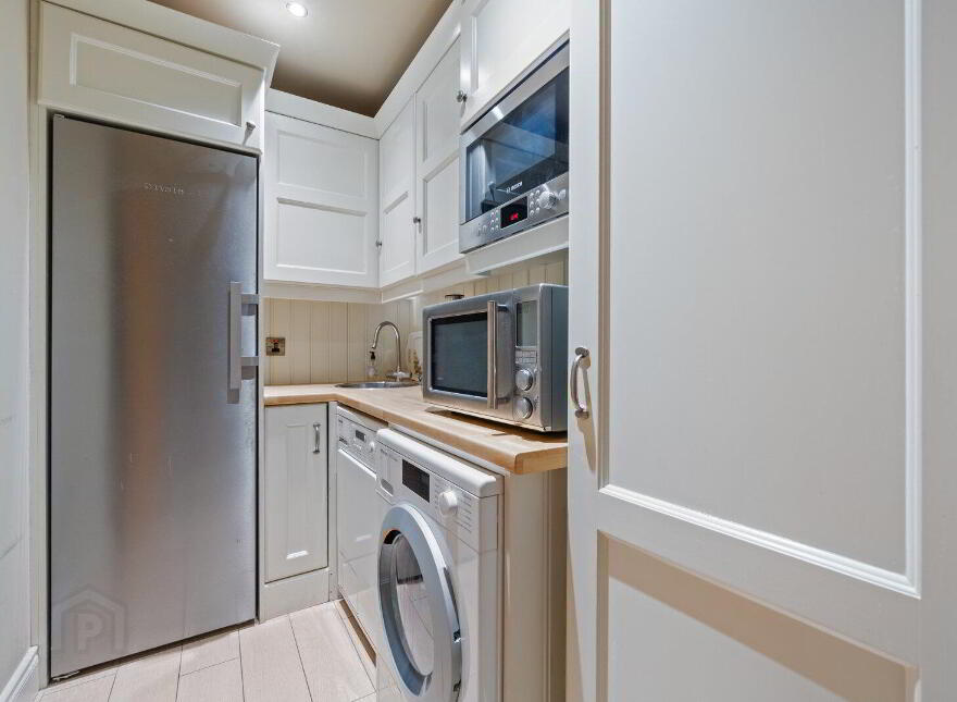 Apartment M1, Apartment 1 2 Danesfort Park North, Belfast, BT9 5RB