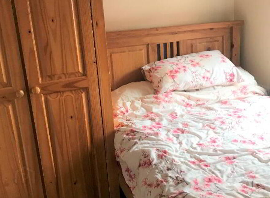 Apt 3, 40 University Avenue, Belfast, BT7 1GY