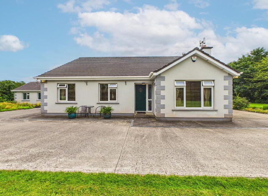 Garranturton, Kilmacthomas, X42CX98