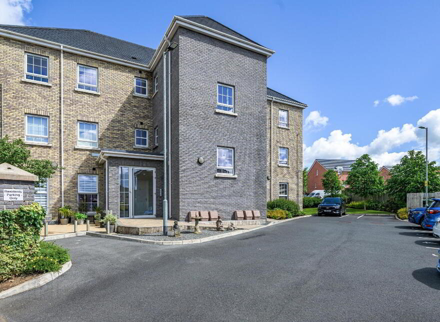 Apt 6, 38 Ayrshire Meadows, Lisburn, BT28 2DU