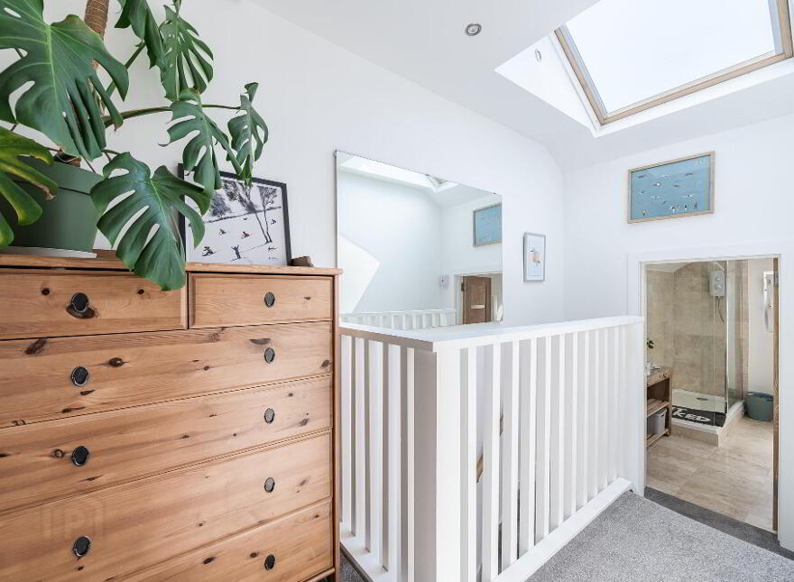 83 Moira Road, Lisburn, BT28 1RH