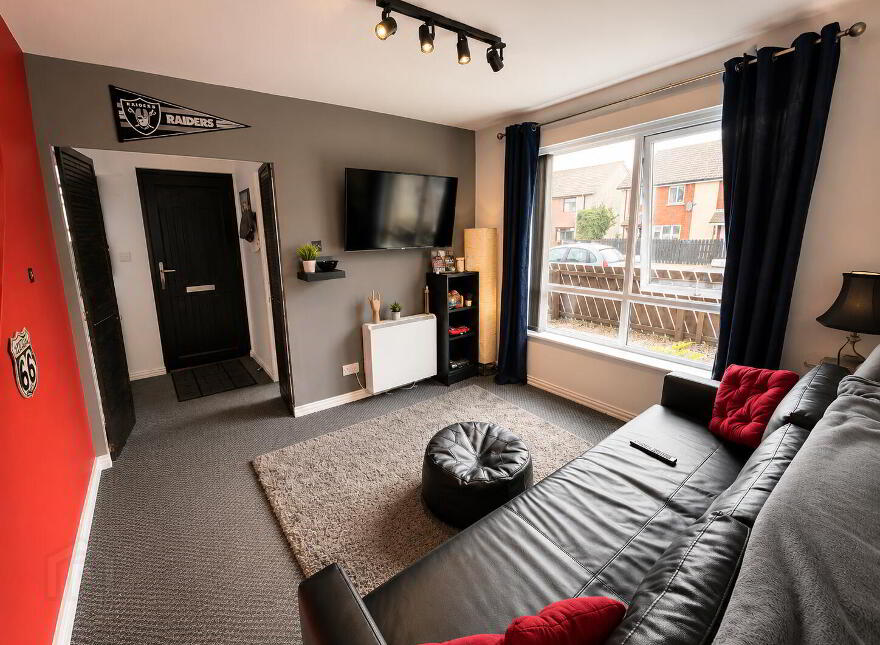 3 Warren Grove, Lisburn, BT28 1JG