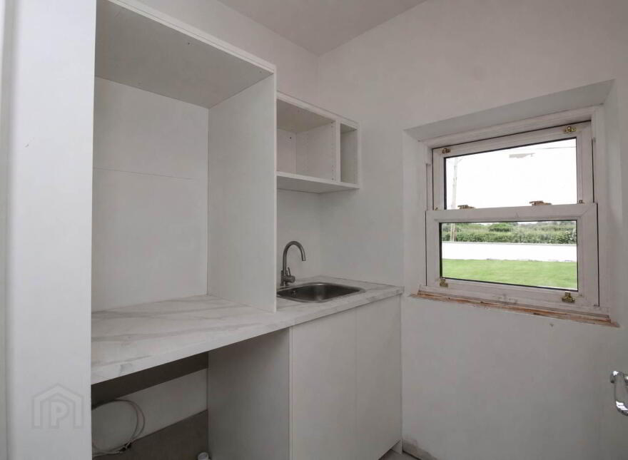 Grove View, Tinlough, Birr, Carrig, R42F623