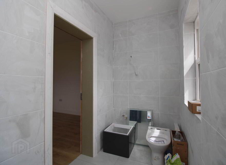Grove View, Tinlough, Birr, Carrig, R42F623