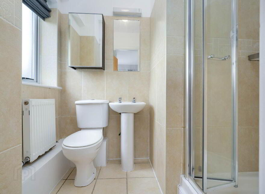 94 Cluain Shee, Aiken`s Village, Sandyford, Dublin, D18X628