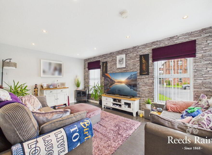 70 Glenview Park, Newtownabbey, BT37 0TG
