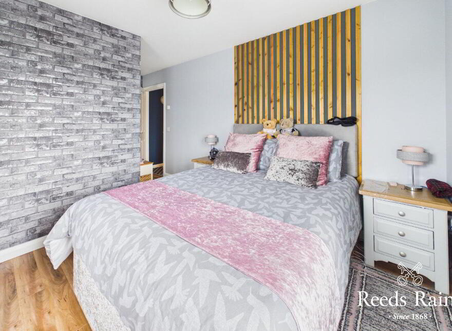 70 Glenview Park, Newtownabbey, BT37 0TG