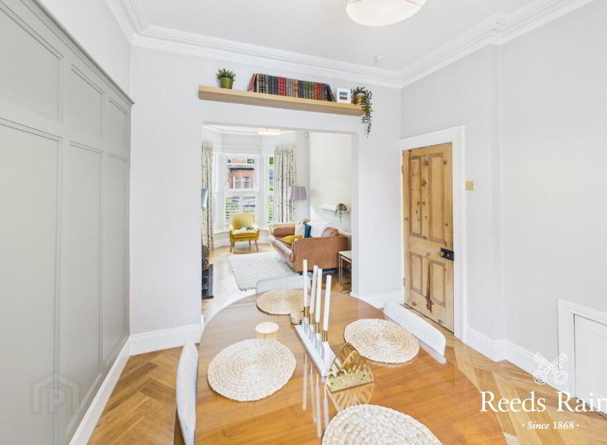 82 Deramore Avenue, Belfast, BT7 3ES