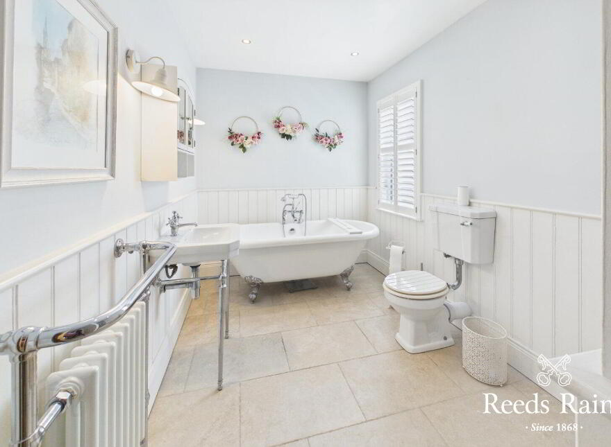 82 Deramore Avenue, Belfast, BT7 3ES