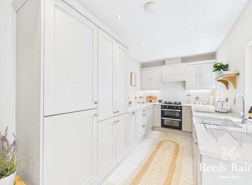 82 Deramore Avenue, Belfast, BT7 3ES