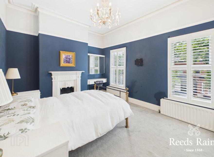 82 Deramore Avenue, Belfast, BT7 3ES