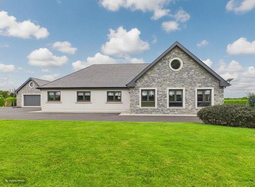 Cornstown, Ashbourne, Garristown, A84XV79