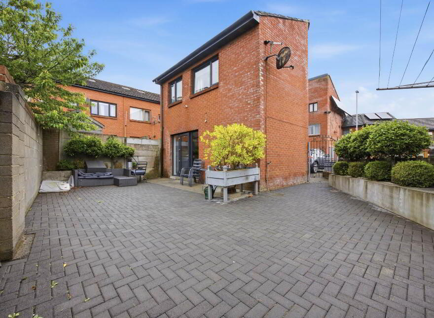 1 Gateway Place, Dublin, D11E102