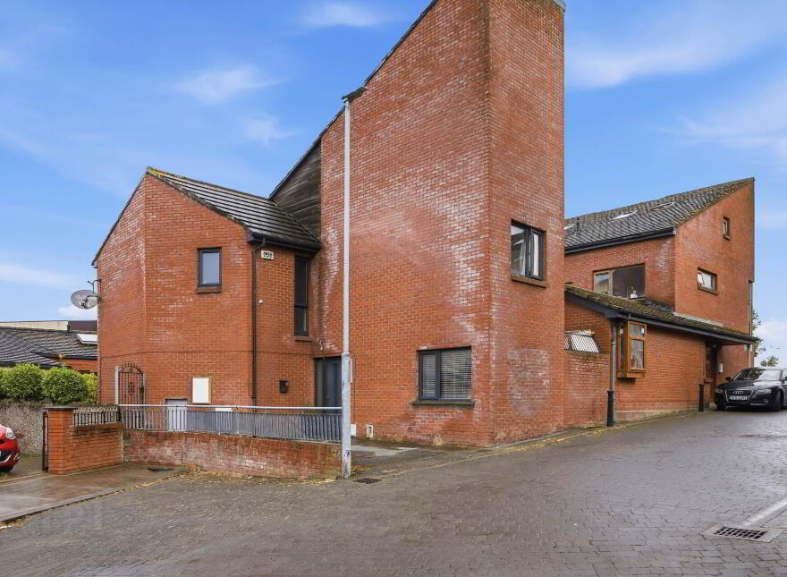 1 Gateway Place, Dublin, D11E102