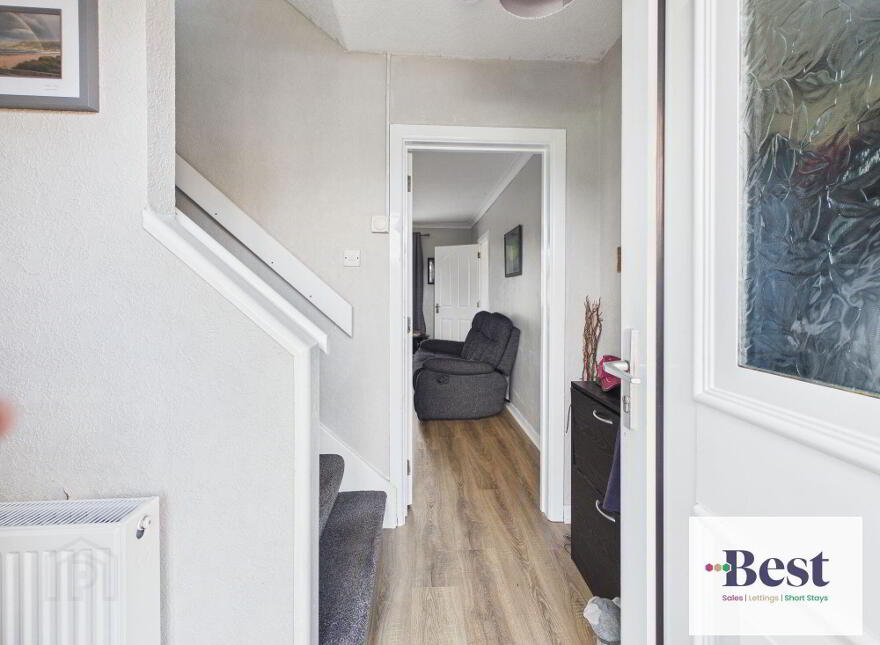 17 Knockdhu Park, Larne, BT40 2EJ
