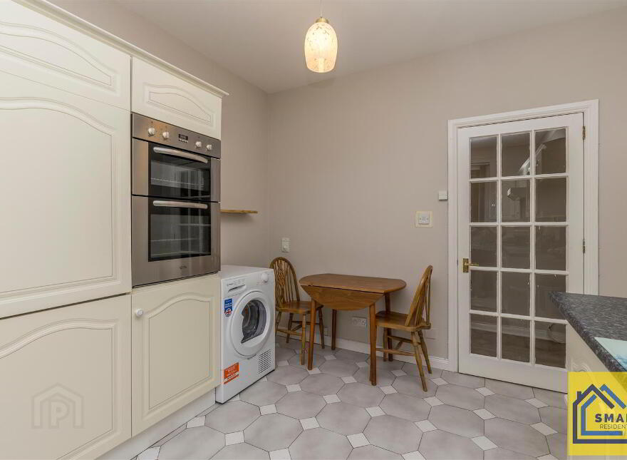 Flat 6 Moyrath House, 1B Hawthornden Gardens, Belfast, BT4 2HF