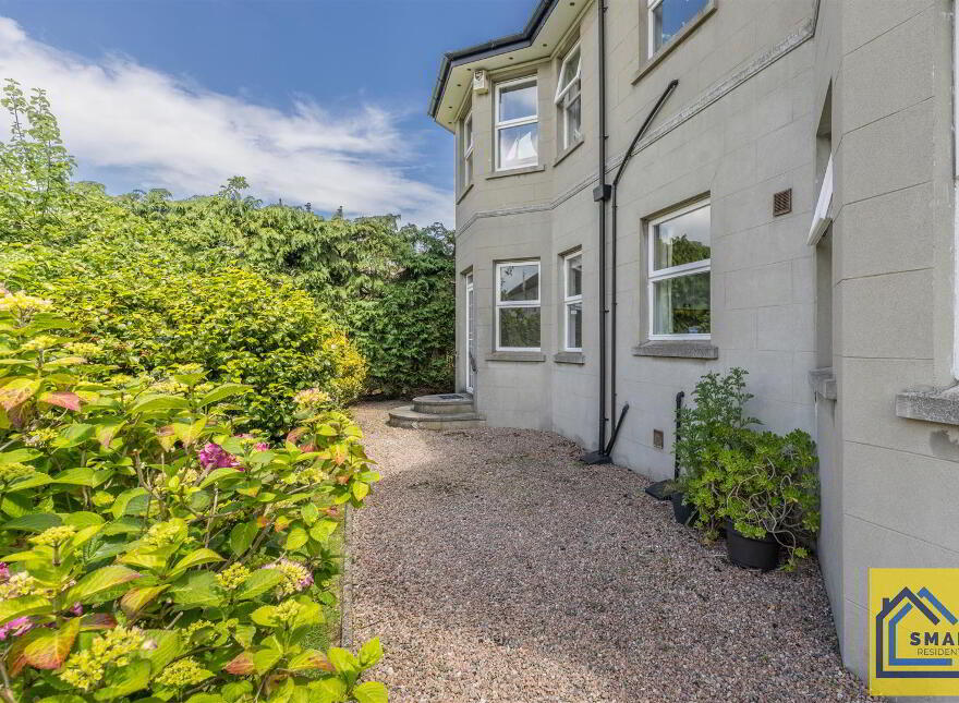 Flat 6 Moyrath House, 1B Hawthornden Gardens, Belfast, BT4 2HF