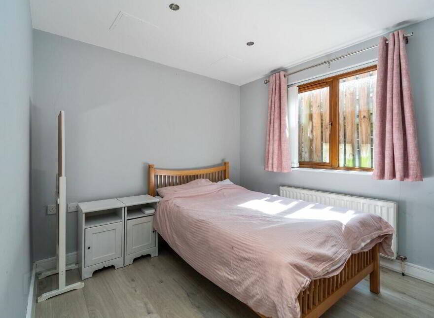 Apt 2, 172 Tates Avenue, Belfast, BT12 6ND