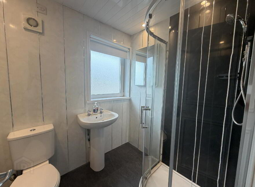 2 Kilbride Gardens, Antrim, BT41 1DS