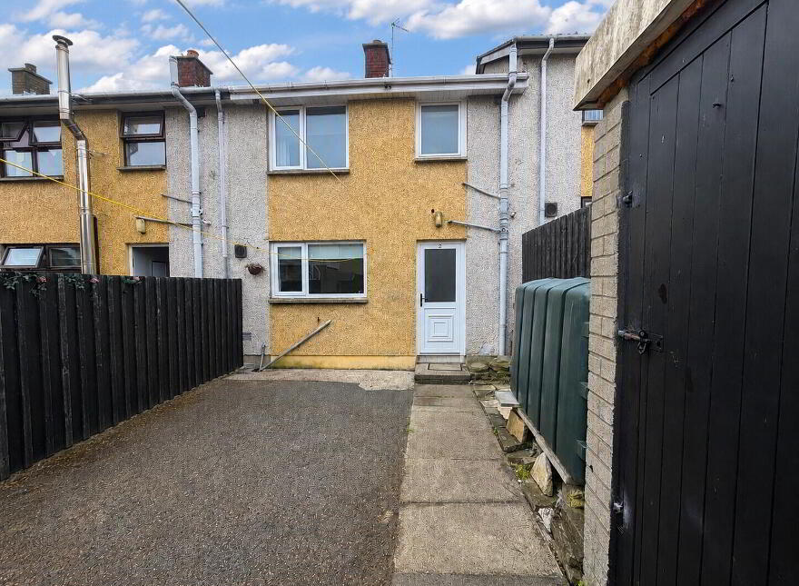 2 Kilbride Gardens, Antrim, BT41 1DS