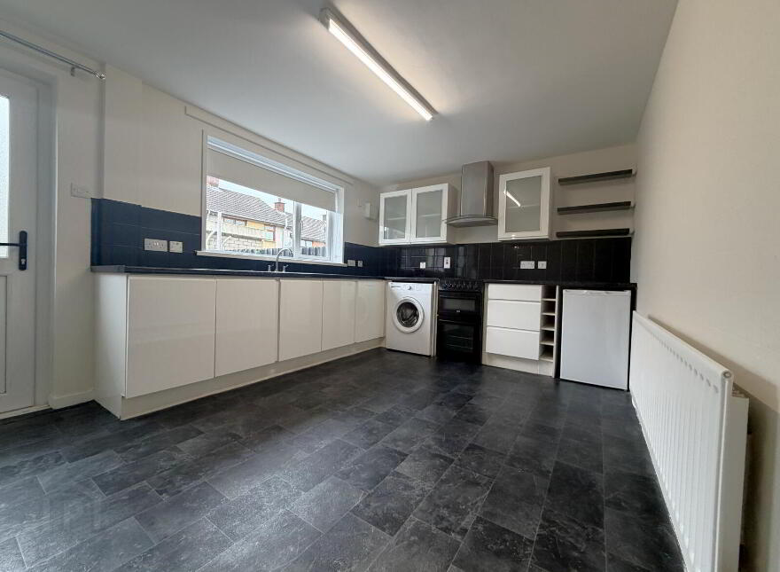 2 Kilbride Gardens, Antrim, BT41 1DS