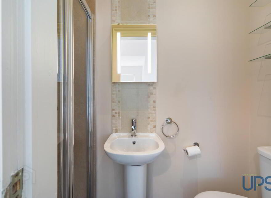 APT 11, 3 The Manor, Blacks Road, Belfast, BT10 0TJ