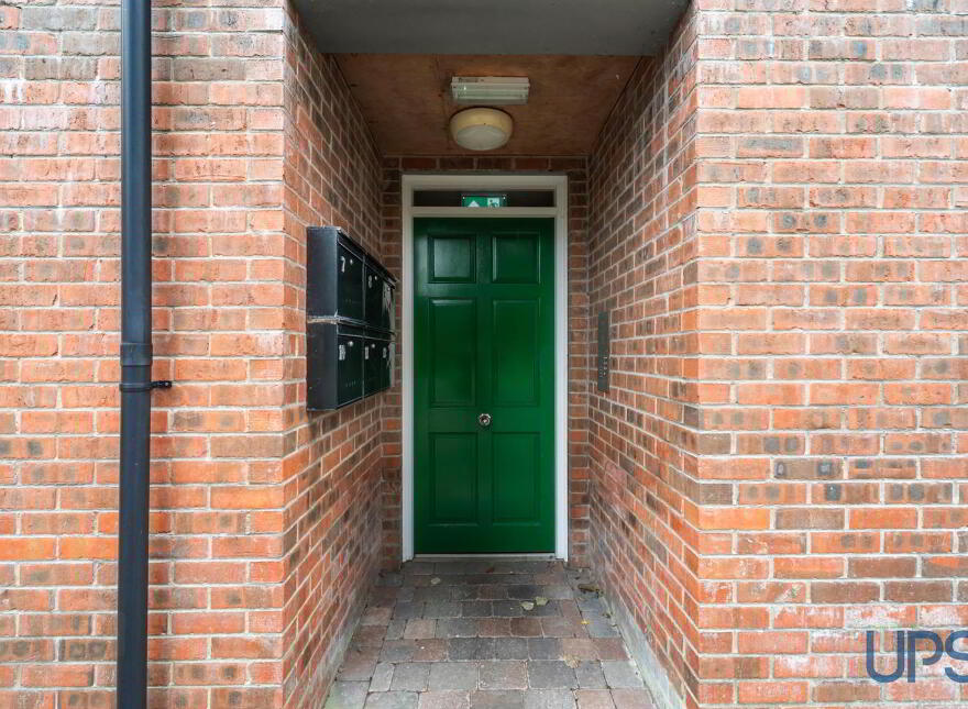 APT 11, 3 The Manor, Blacks Road, Belfast, BT10 0TJ