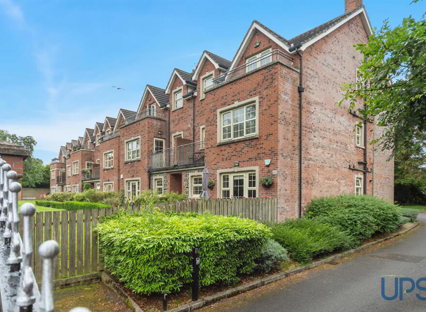 APT 11, 3 The Manor, Blacks Road, Belfast, BT10 0TJ