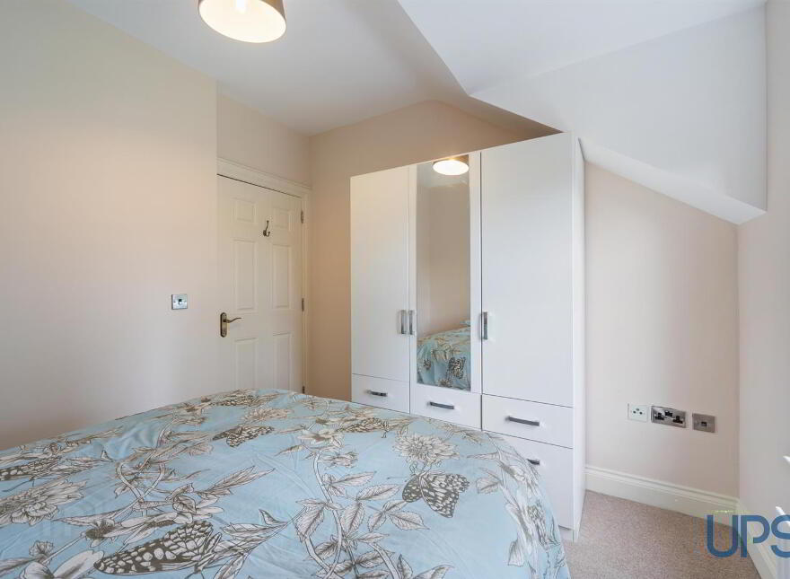 APT 11, 3 The Manor, Blacks Road, Belfast, BT10 0TJ