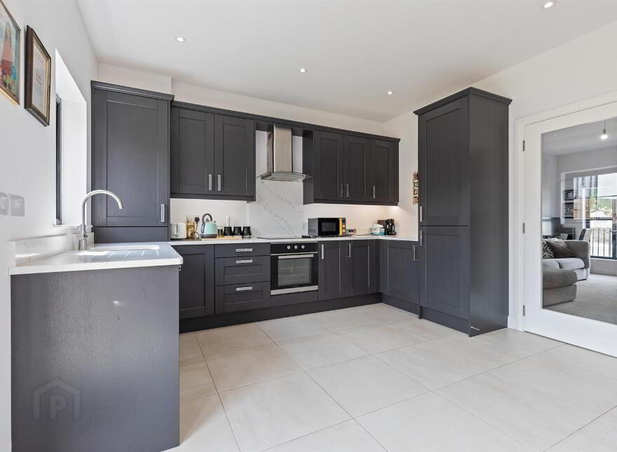 68c South Street, Newtownards, BT23 4JU