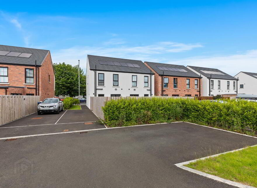 68c South Street, Newtownards, BT23 4JU