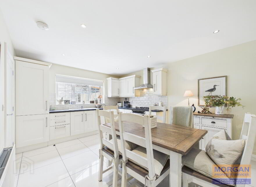 15 Heslips Court, Dublin Road, Newry, BT35 8GR