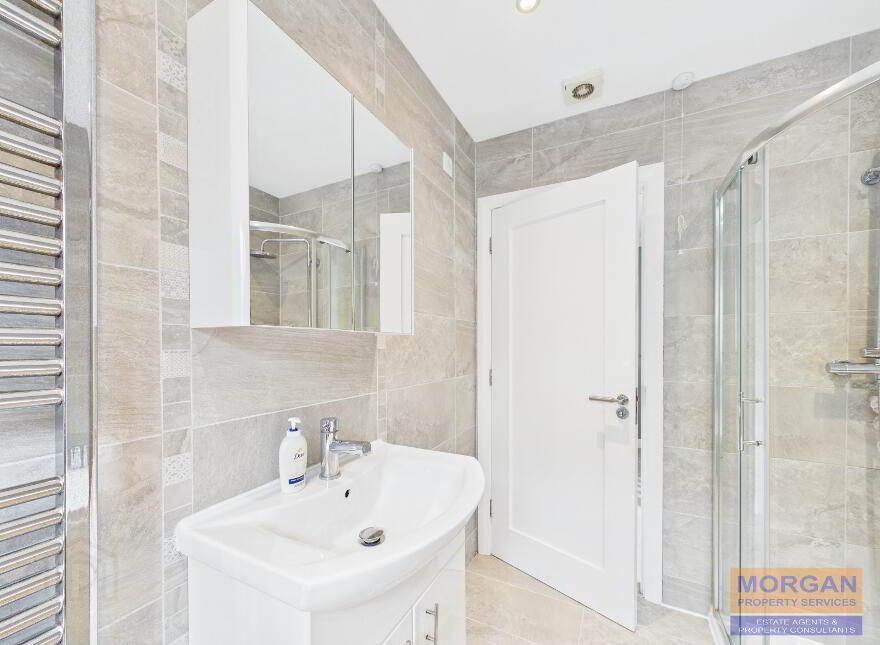 15 Heslips Court, Dublin Road, Newry, BT35 8GR