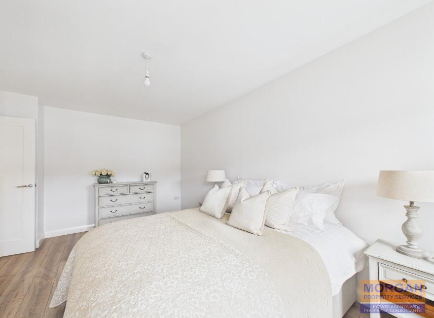 15 Heslips Court, Dublin Road, Newry, BT35 8GR