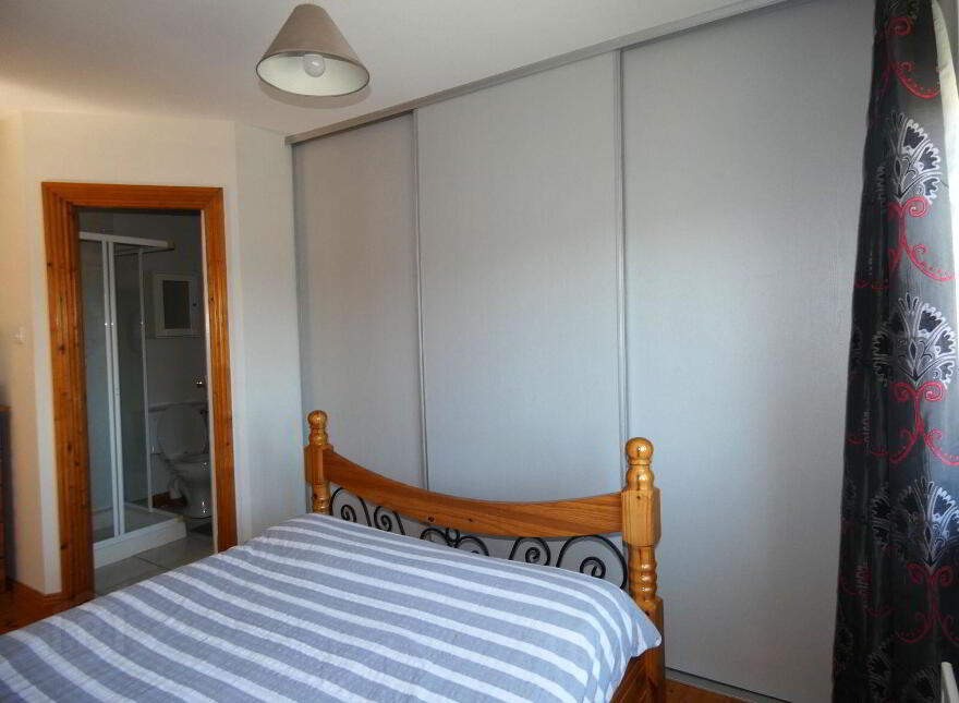 14 Forest Glen, Tulla Road, Ennis, V95A0KX