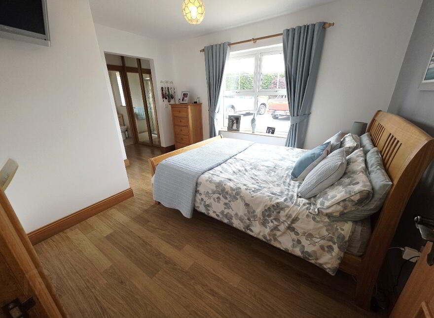 Highview, 51 Vale Road, Greysteel, Londonderry, BT47 3BL