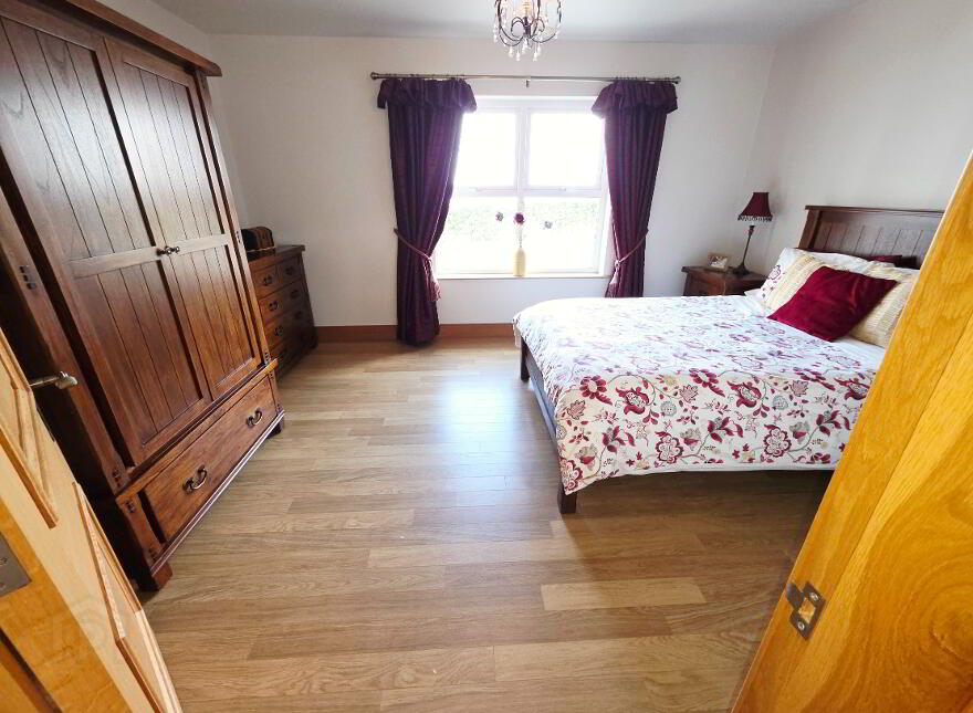 Highview, 51 Vale Road, Greysteel, Londonderry, BT47 3BL