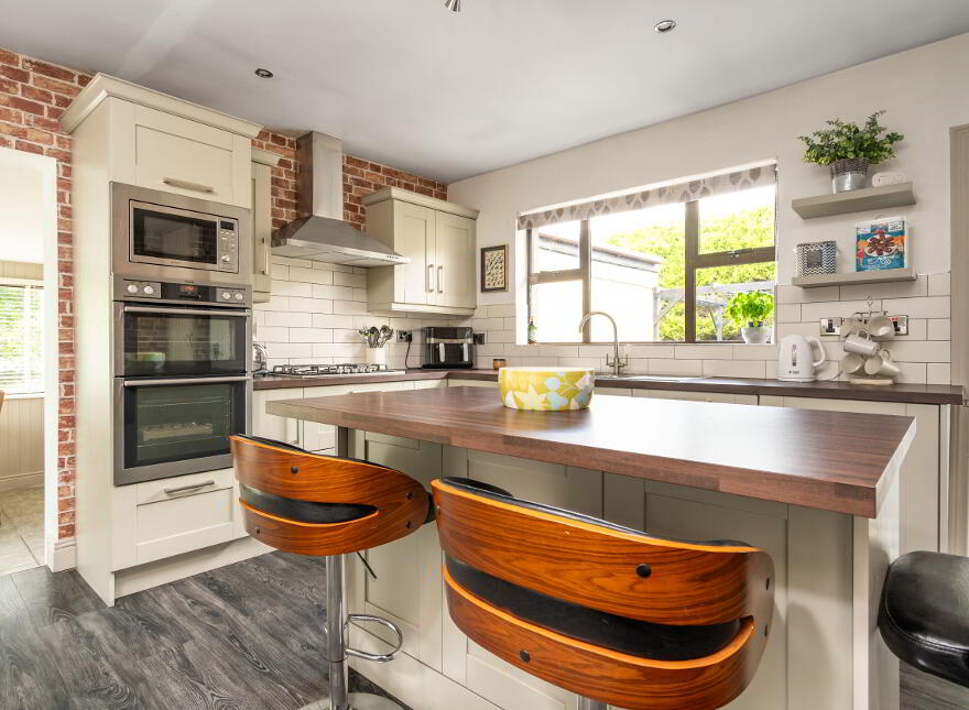 Milltown Bungalow, Buncrana, F93D9C6
