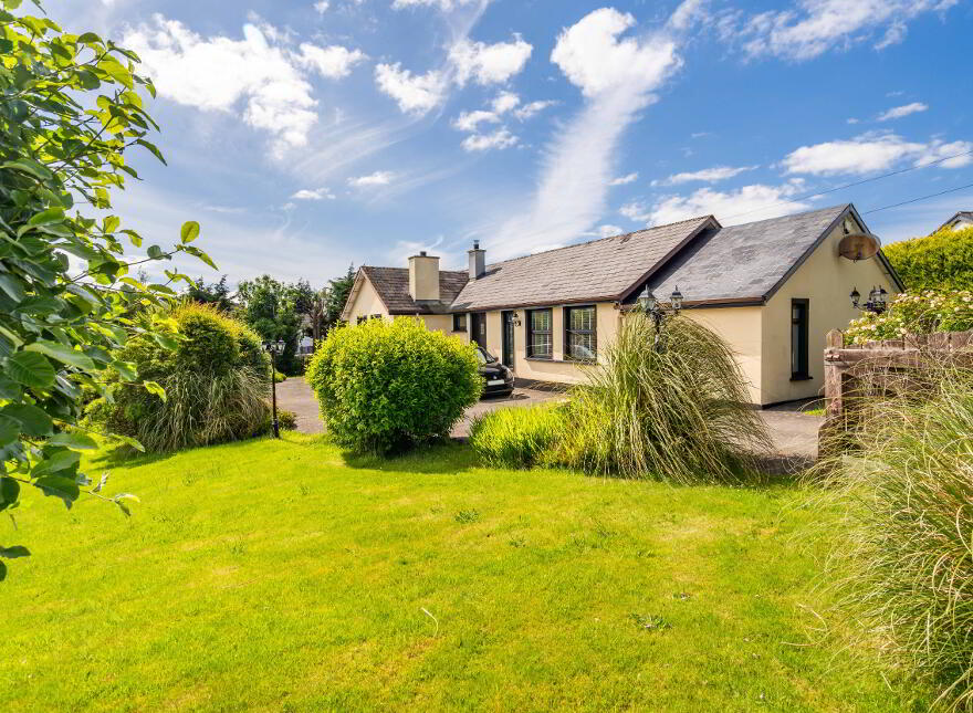 Milltown Bungalow, Buncrana, F93D9C6