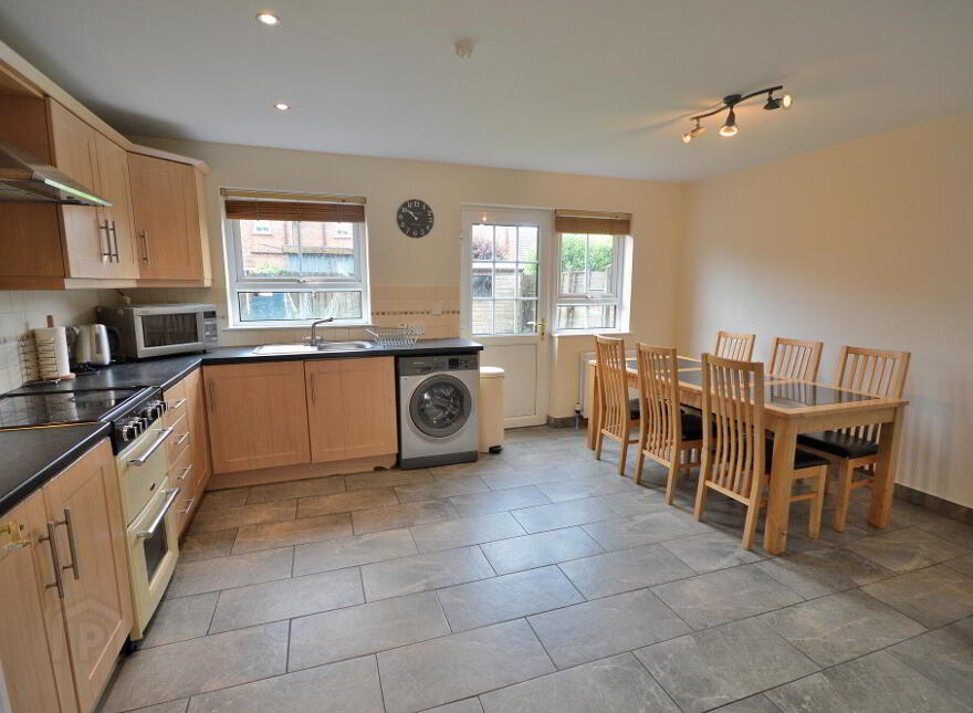 106 Ardvanagh Road, Bangor, BT23 7XN