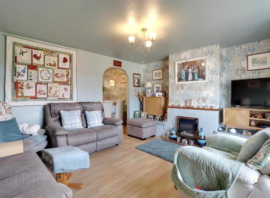 10 Island View Road, Greyabbey, Newtownards, BT22 2QD
