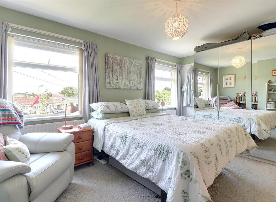 10 Island View Road, Greyabbey, Newtownards, BT22 2QD