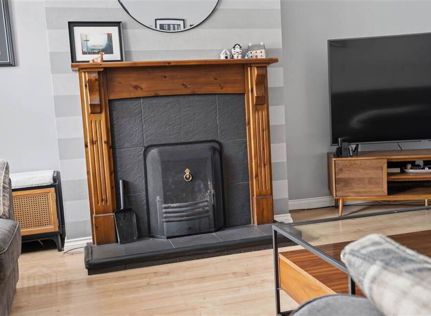 66 Belgrano, Ahoghill, Ballymena, BT42 2QQ