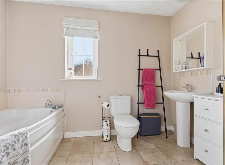 66 Belgrano, Ahoghill, Ballymena, BT42 2QQ