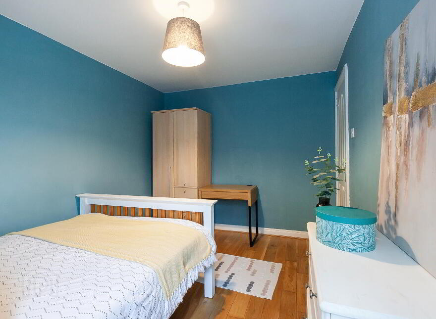 1 Saintfield Road, Belfast, BT8 7AE