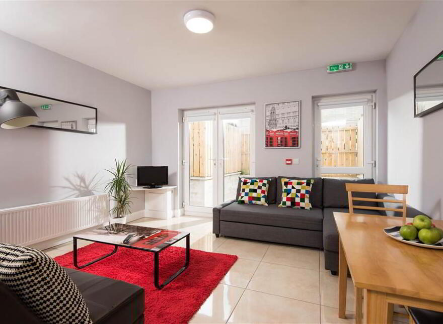 Flat 2, 118 Eglantine Avenue, Belfast, BT9 6EU